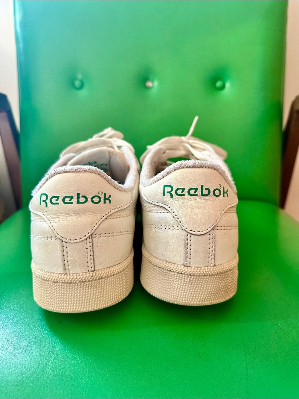 Reebok White Leather Court Shoes with Green Logo - Picture 4 of 9